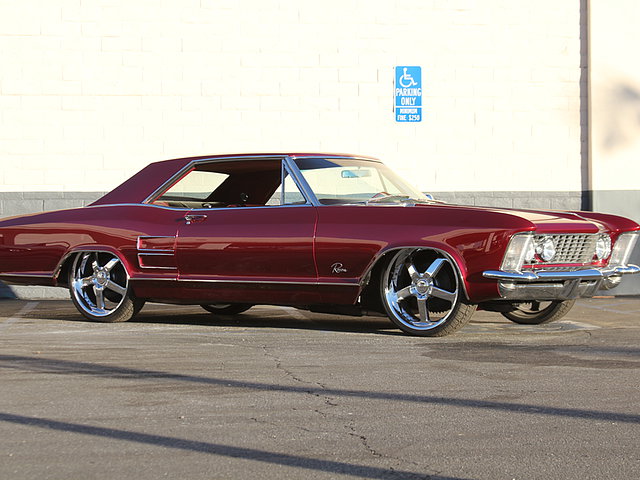 1963 Buick Riviera Photo