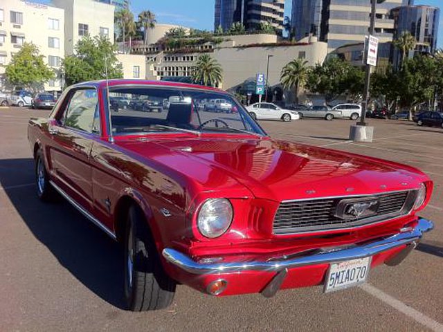 1966 Ford Mustang Photo