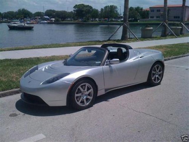 2008 Tesla Roadster Photo