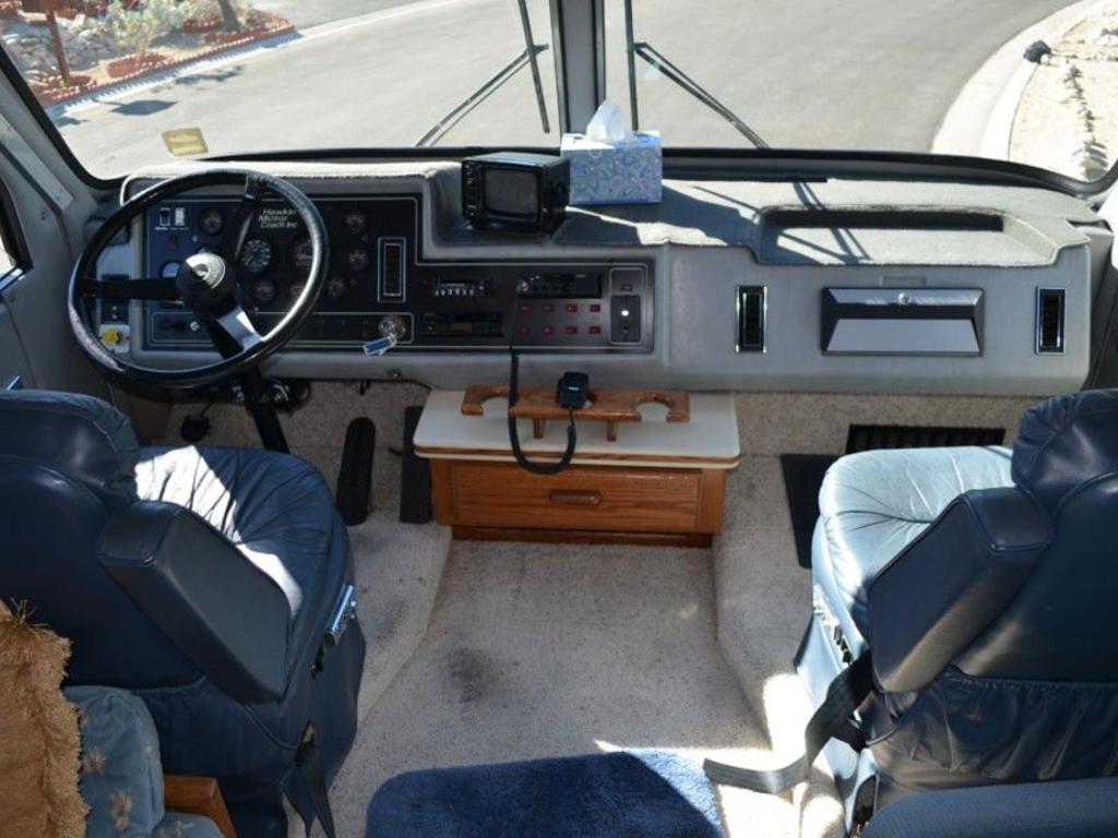 1990 Hawkins Motor Coach 39 Ft Deisel Pusher, TEMECULA, CA US, 34,800.00
