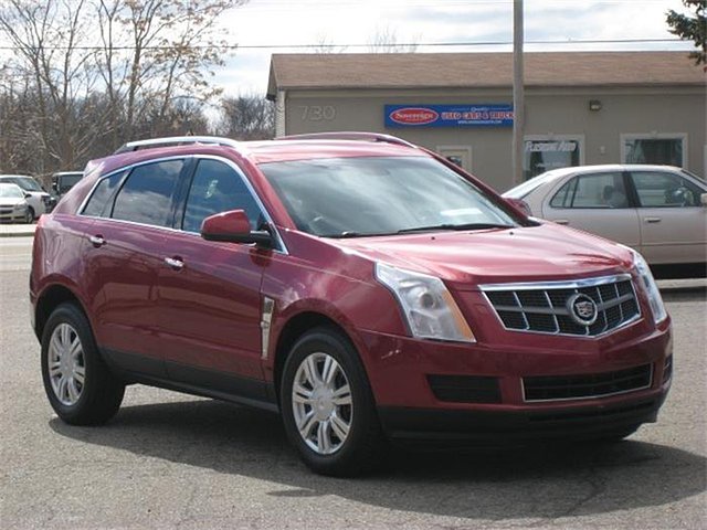 2010 Cadillac SRX Photo