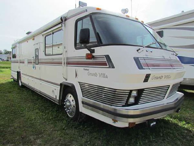1987 Foretravel Grand Villa 3600 Ored Photo