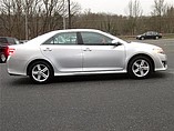 2012 Toyota Camry Photo #9