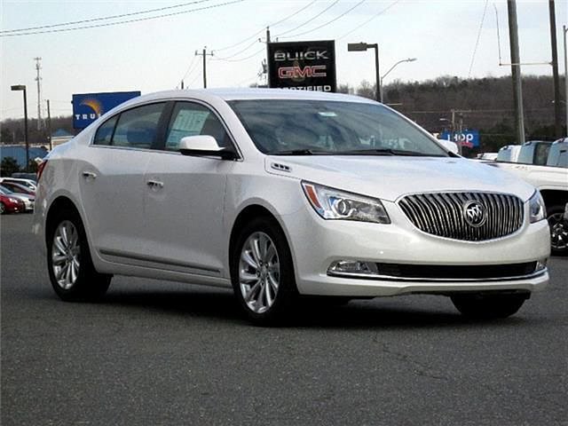2015 Buick Lacrosse Photo