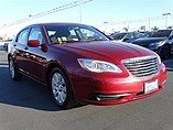 2013 Chrysler 200 Photo #2