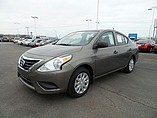 2015 Nissan Versa Photo #2