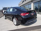 2015 Chrysler 200 Photo #4
