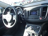 2015 Chrysler 200 Photo #10