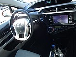 2014 Toyota Prius Photo #9
