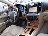 2014 Chrysler 300 Photo #8