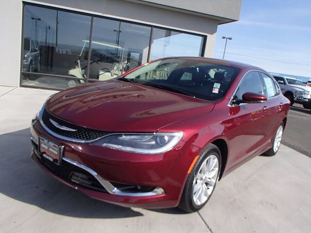 2015 Chrysler 200 Photo