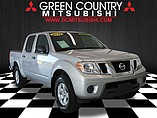 2012 Nissan Frontier Photo #2