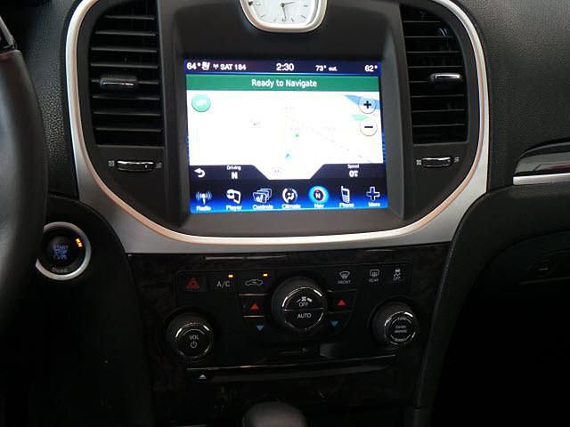2014 Chrysler 300 Photo