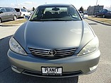 2005 Toyota Camry Photo #2