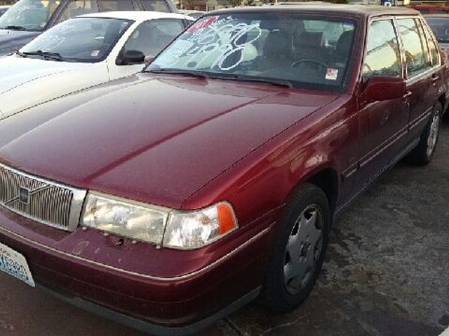 1997 Volvo S90 Photo