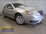 2014 Chrysler 200 Photo #3