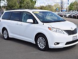 2013 Toyota Sienna Photo #3