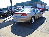 2004 Chrysler Intrepid Photo #10