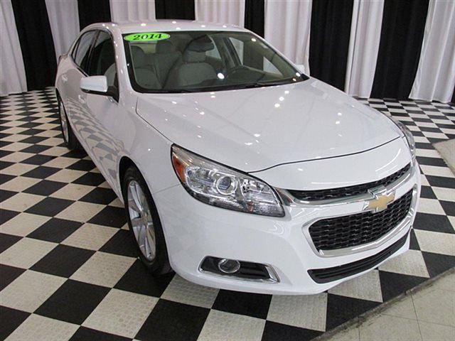 2014 Chevrolet Malibu Photo