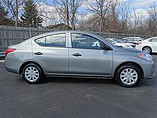 2012 Nissan Versa Photo #3