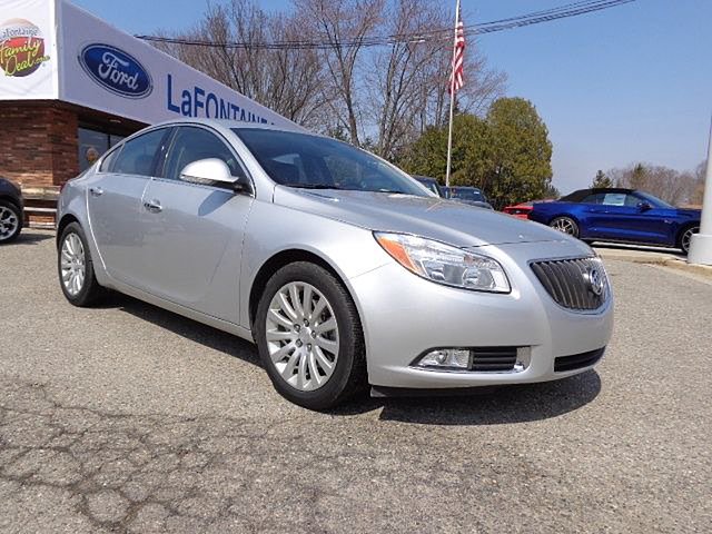 2012 Buick Regal Photo