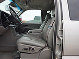 2004 Chevrolet Suburban Photo #10