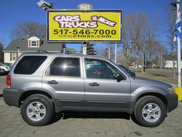 2007 Ford Escape Photo