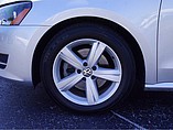 2012 Volkswagen Passat Photo #3