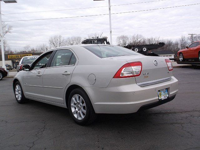 2008 Mercury Milan Photo