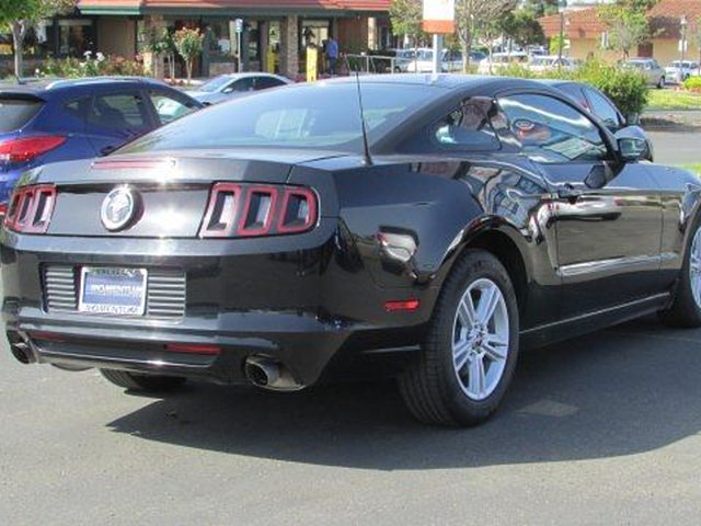 2014 Ford Mustang Photo
