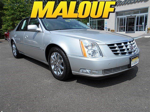 2009 Cadillac Dts Photo