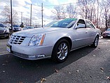 2011 Cadillac Dts Photo #3