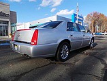 2011 Cadillac Dts Photo #6