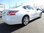 2015 Nissan Altima Photo #8