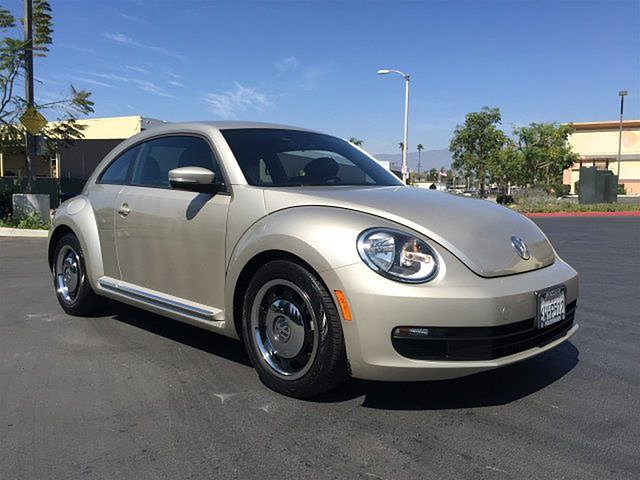 2012 Volkswagen Beetle Photo
