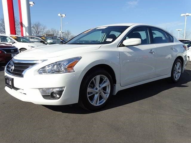 2015 Nissan Altima Photo