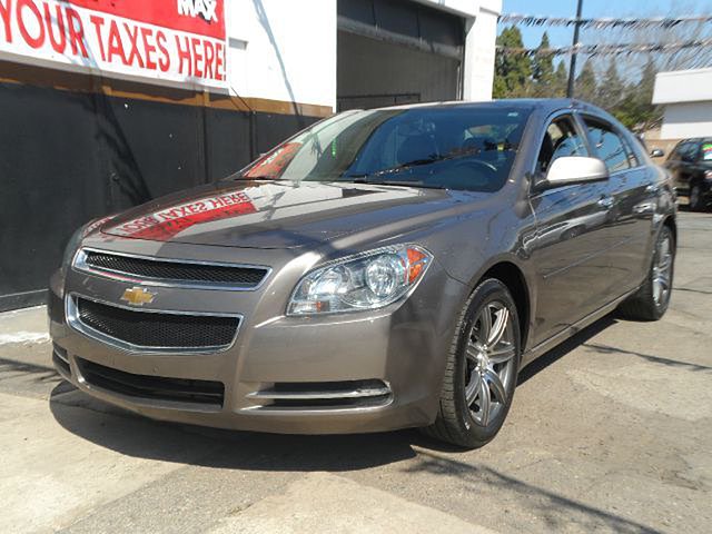 2012 Chevrolet Malibu Photo