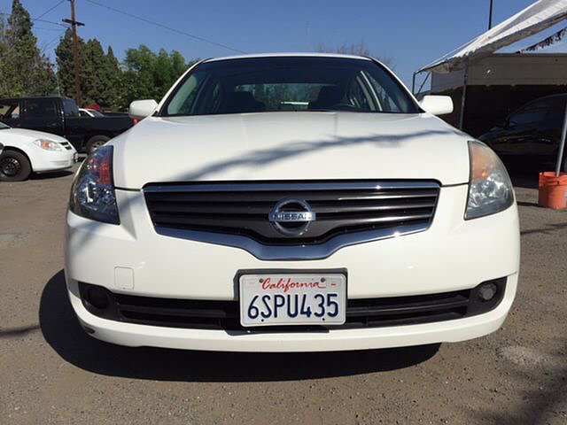 2009 Nissan Altima Photo