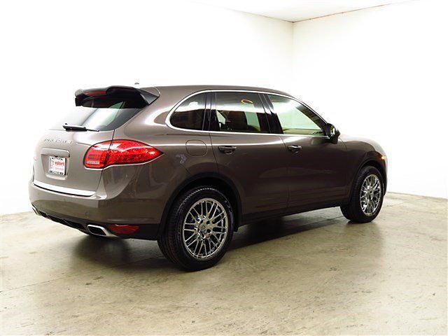 2014 Porsche Cayenne Photo