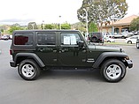 2011 Jeep Wrangler Photo #4