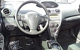 2012 Toyota Yaris Photo #8