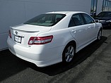 2011 Toyota Camry Photo #2