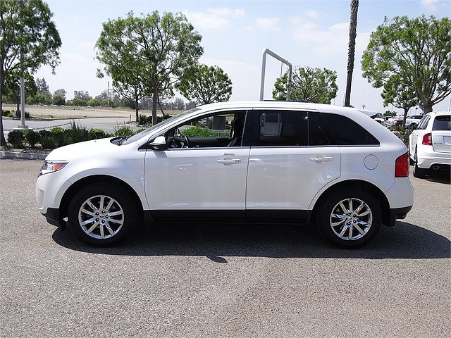 2012 Ford Edge Photo