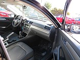 2012 Volkswagen Passat Photo #10