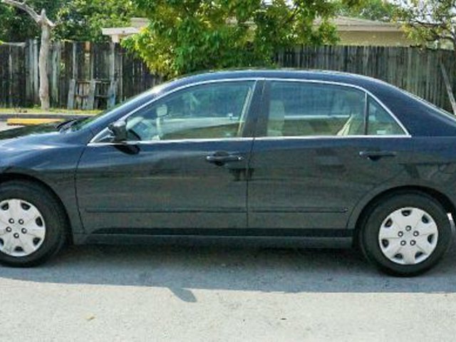 2003 Honda Accord Photo