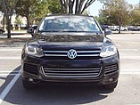 2012 Volkswagen Touareg Photo #3