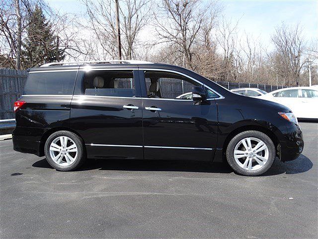 2012 Nissan Quest Photo