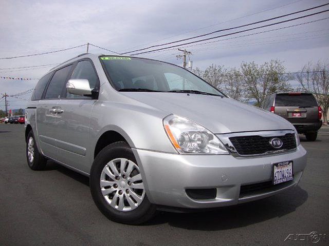 2012 Kia Sedona Photo
