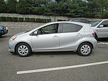 2012 Toyota Prius C Photo #2