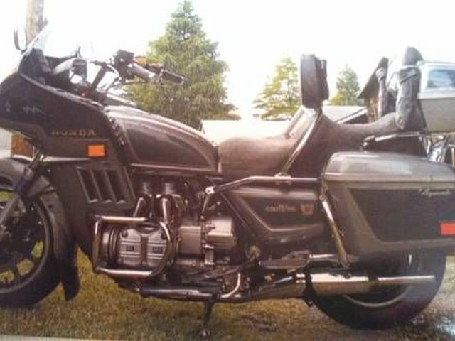 1983 Honda Gl1100a Goldwing Aspencade Photo